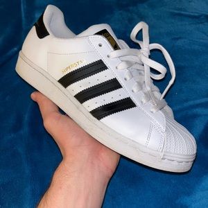 Adidas superstar size 8.5